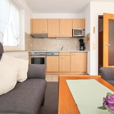 Vakantieappartement Schuengel Semesterbostad